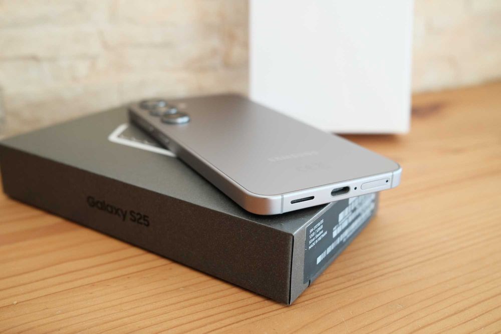 Samsung S25 128GB
