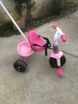 Triciclo Smoby para menina