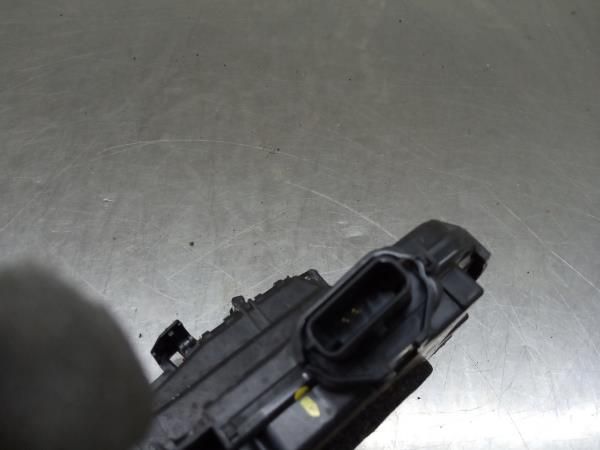 Fechadura / fecho porta frente direito NISSAN Micra V (K14)