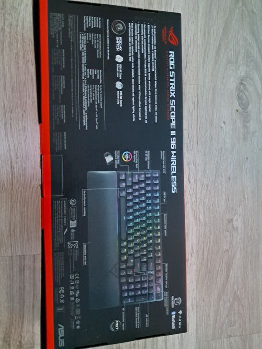 Klawiatura mechaniczna Asus ROG scope II z podpórką 96%