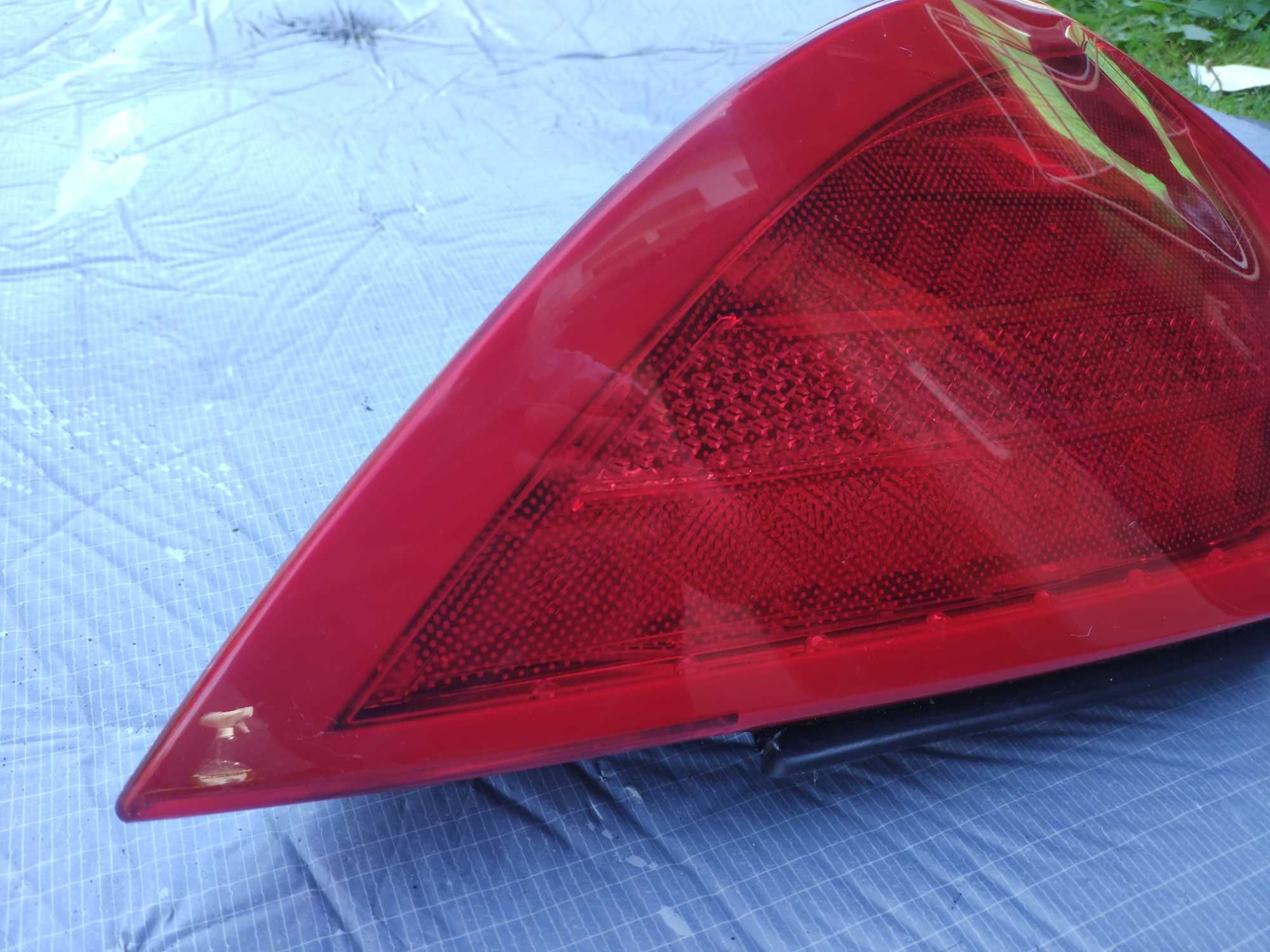 Lampa lewy tył Peugeot 308 cc