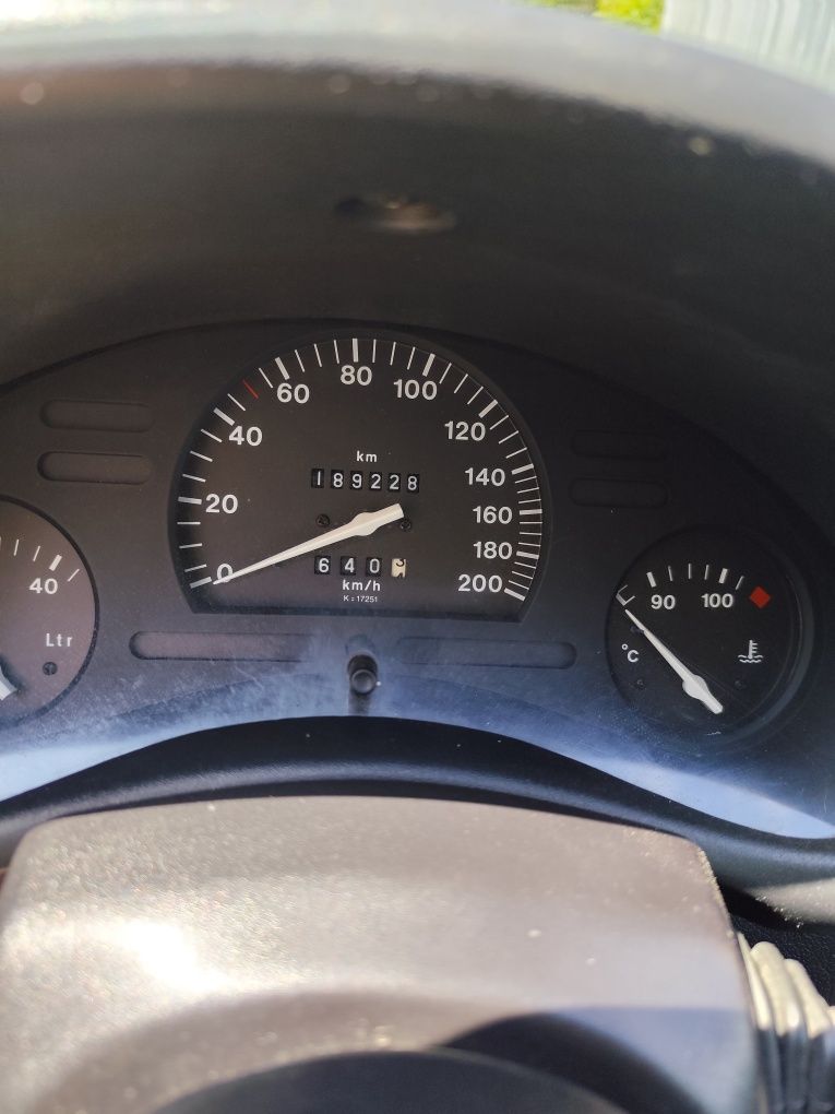 Opel Corsa B 1.0