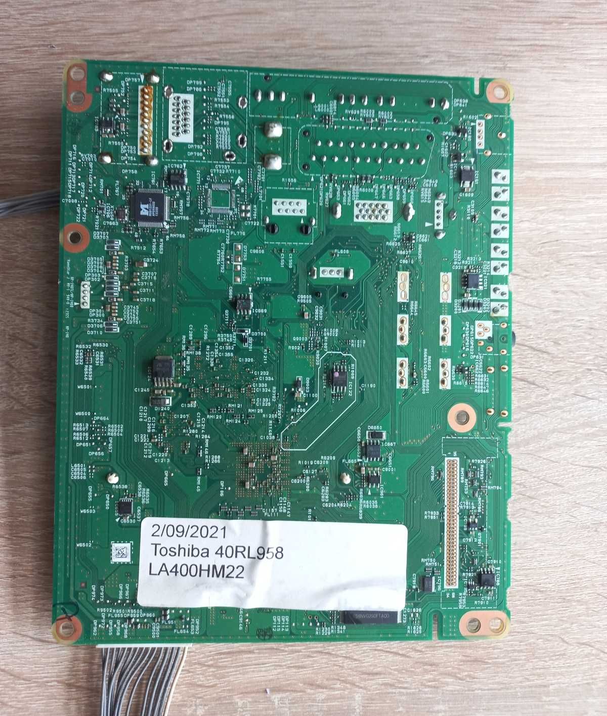 Płyta główna telewizora Toshiba V28A001 434C1 RL939 RL958 sprawna