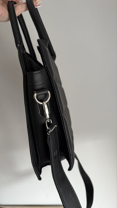 Сумка жіноча чорна