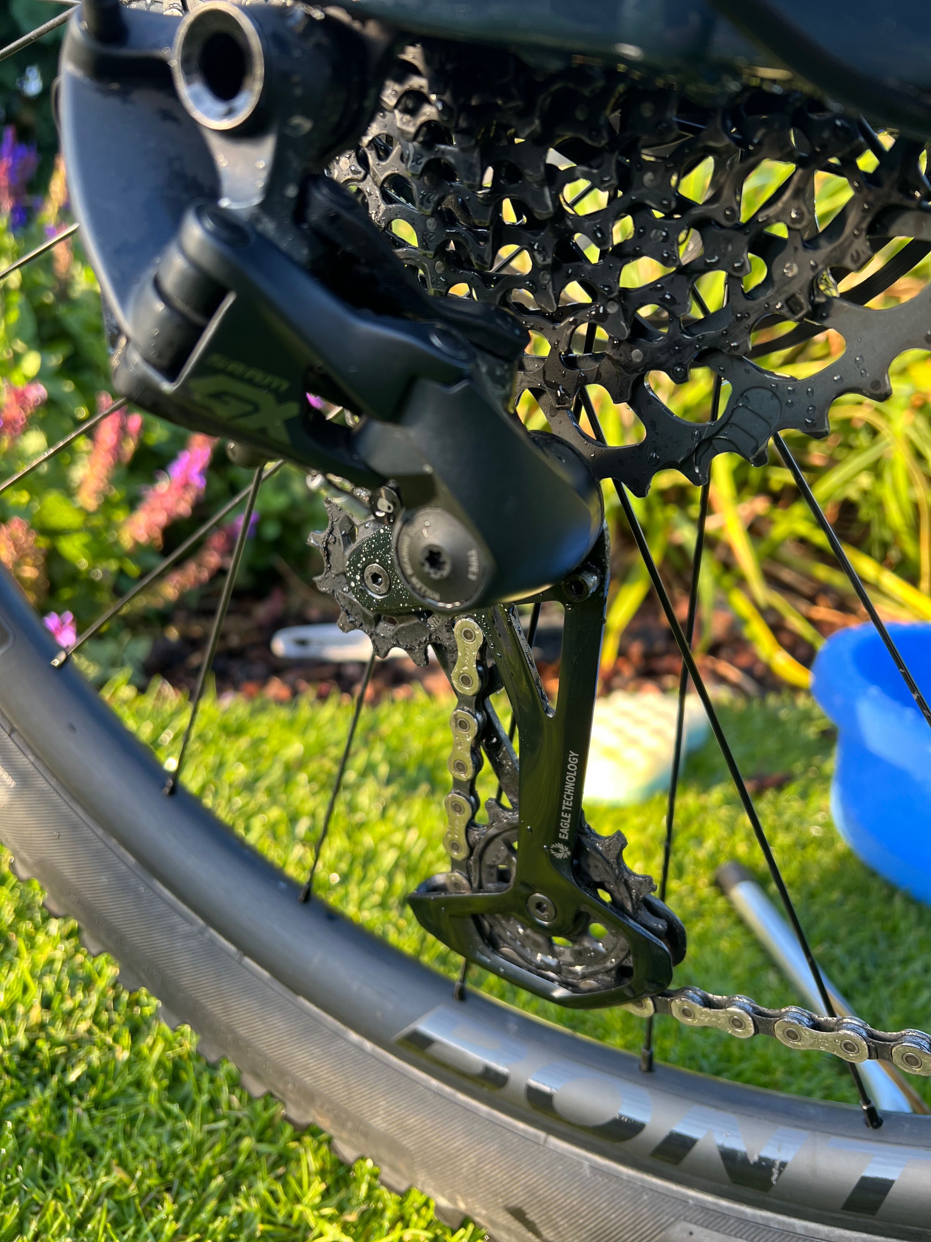Trek Slash 8 AL rozm L, SRAM GX Eagle, RockShox Lyrik Select+, Code R