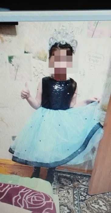 Сукня новорічна,або на іменини,на ріст 100-110см,3-4роки