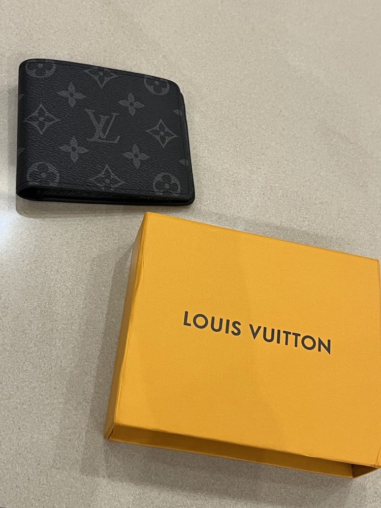 Porfel louis vuitton