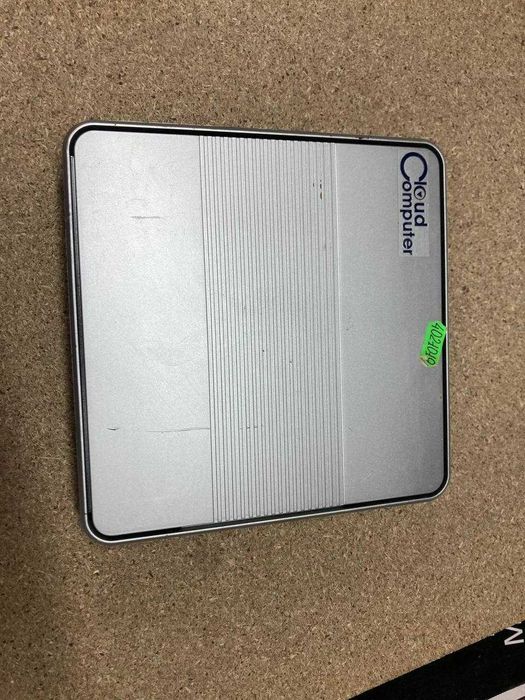 Міні-ПК AMD E240 X2400 - тонкий клієнт для хмарних обчислень