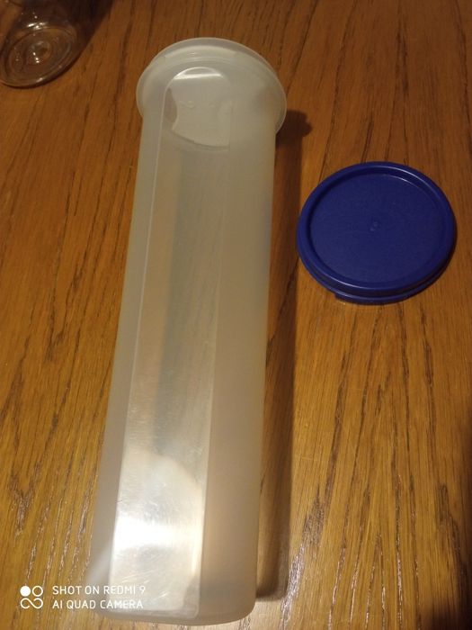 Spageteria Tupperware