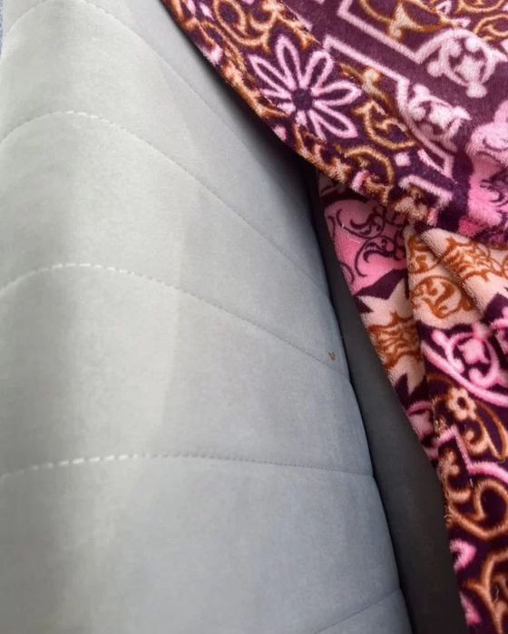 Диван в зону очікування