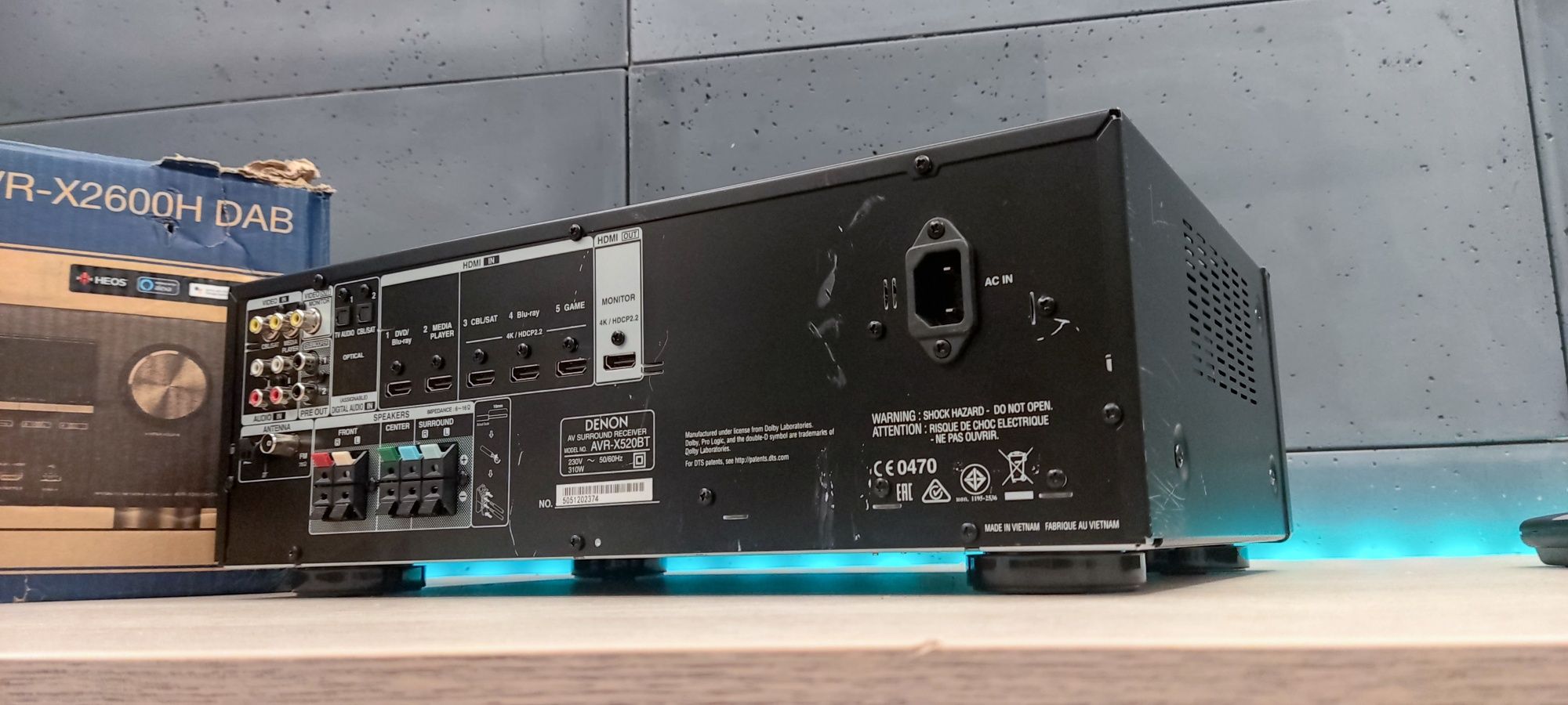 Denon Avr-520bt amplituner 5.2 bluetooth HDMI arc