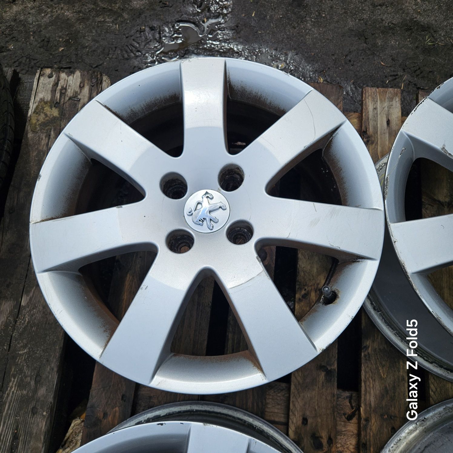 Alufelgi 16 Peugeot Citroen 4x108 ET32