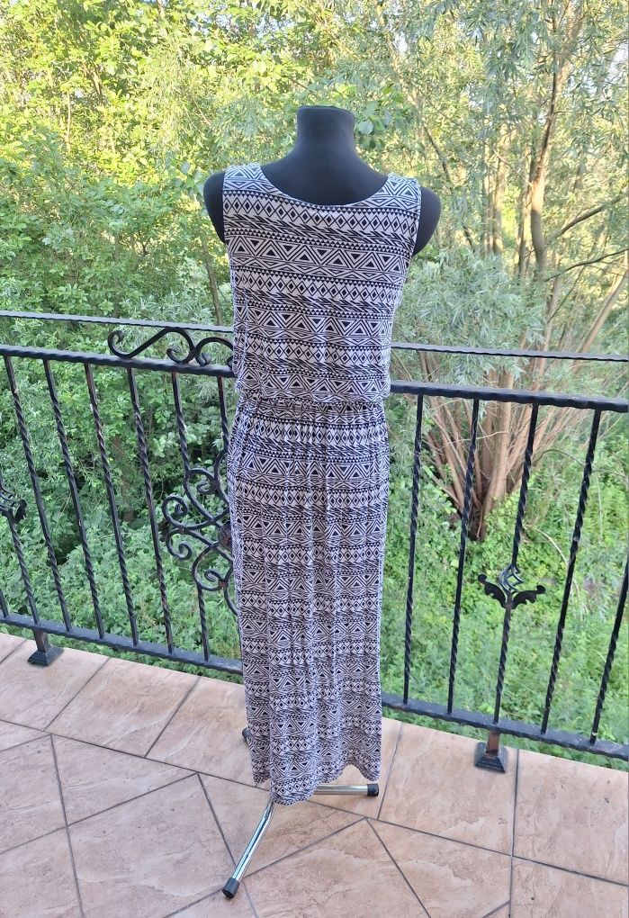 Długa sukienka maxi 95 % wiskoza marka Izabel London rozmiar M 38