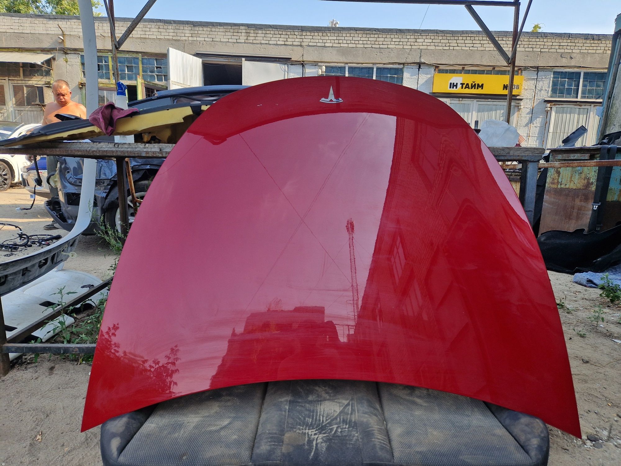 Капот Tesla Model Y PPMR оригинал разборка