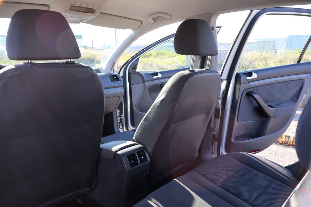 Volkswagen Golf V
