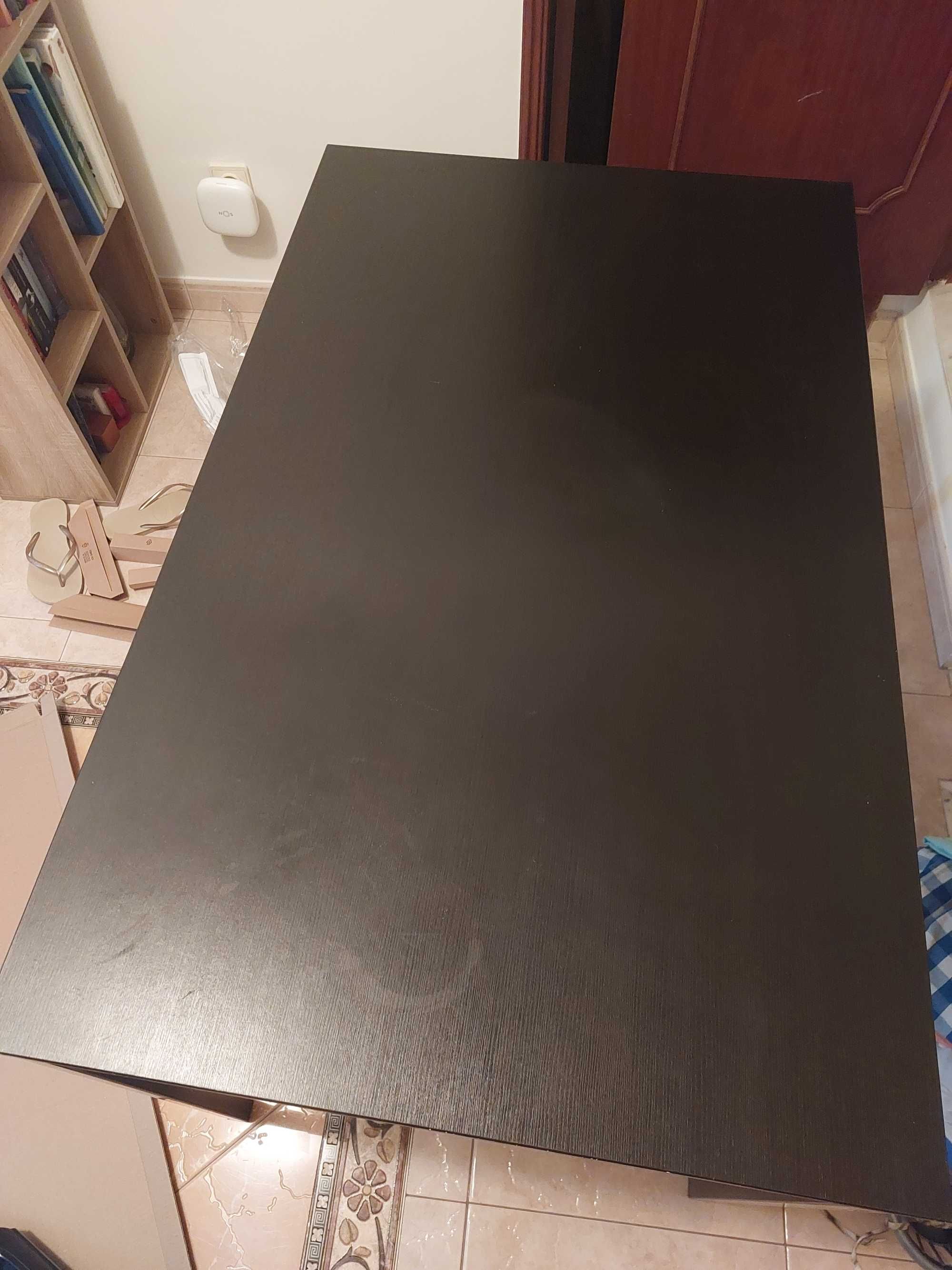Mesa Ikea SANDSBERG  preto