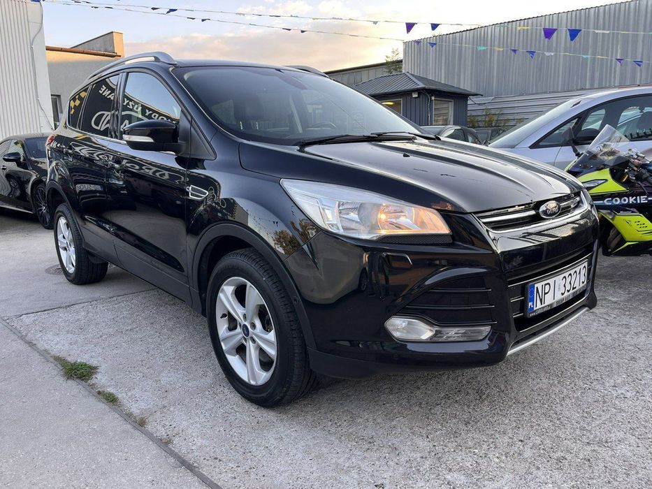 Ford Kuga Ford Kuga 4x4 Automat 2,0D 163KM Niski przebieg Dobre wyposażenie