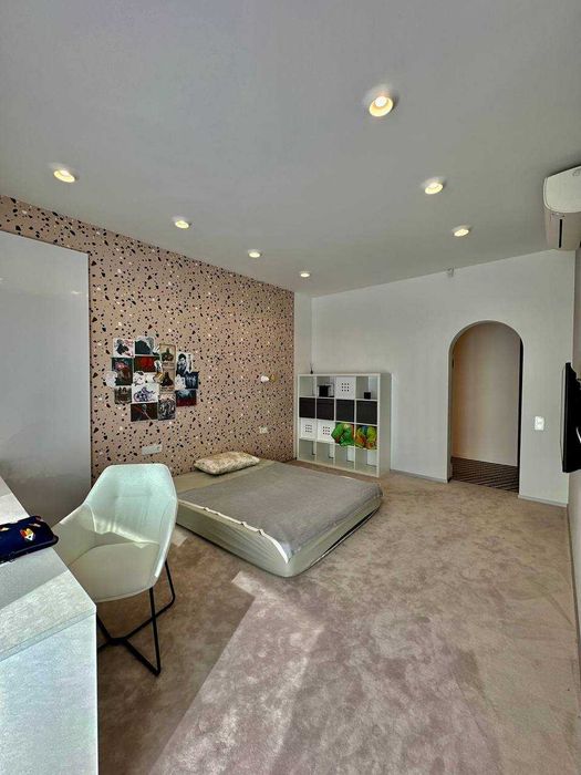 Оренда Золоті Ворота Центр Гоголівська 47 Клубний будинок