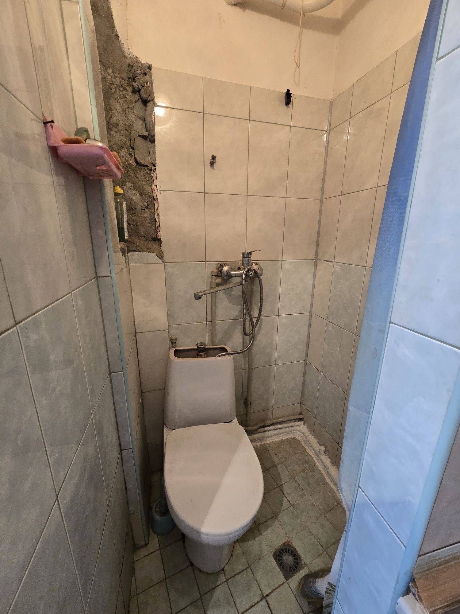 В продаже  двухкомнатная квартира в Центре. Пер. Асташкина.