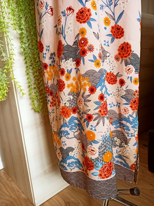 Sg Urocza letnia sukienka 40 , L sukienka Midi na ramiączkach 40