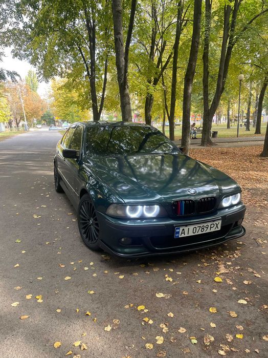 Продам BMW E39 1998 2.8 ГАЗ/Бензин (520i, 528i, 530I)