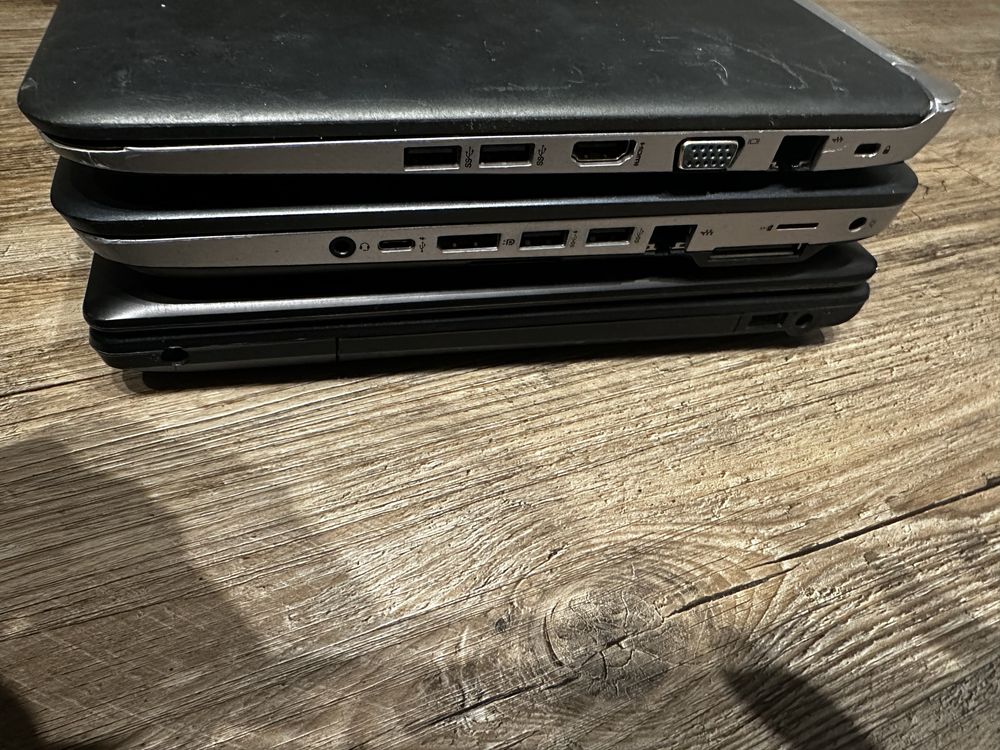 Zestaw 3 laptopow