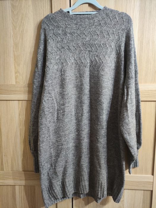 Sweter długi Esmara