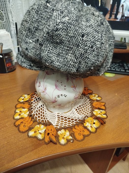 Головные уборы женские