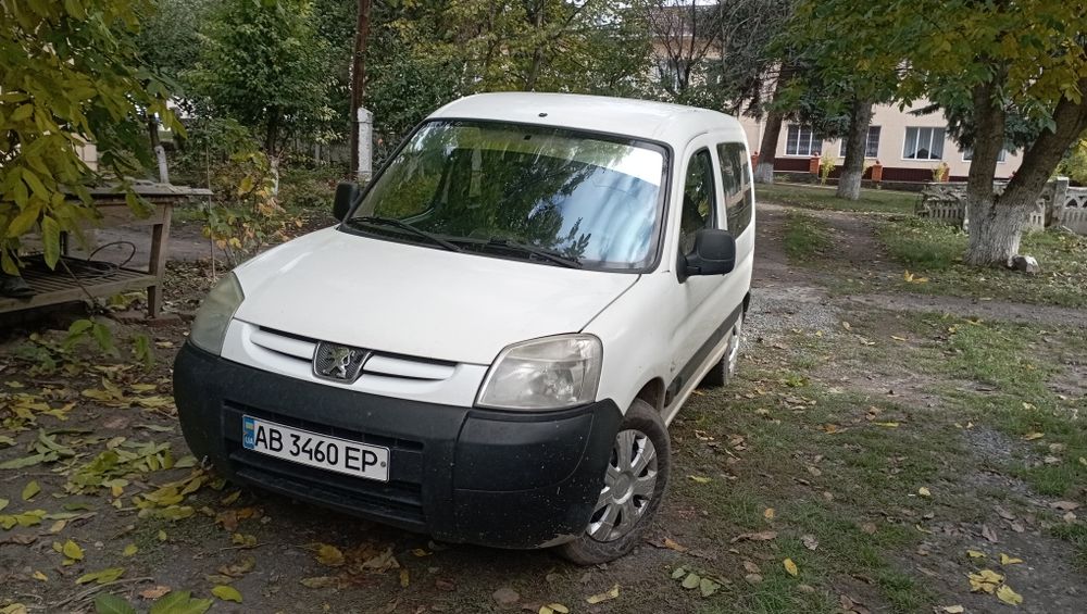 Продаж Пежо партнер