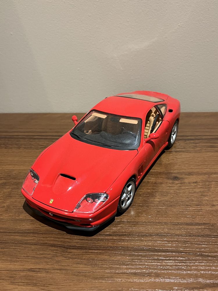 Ferrari 550 maranello Bburago 1:18