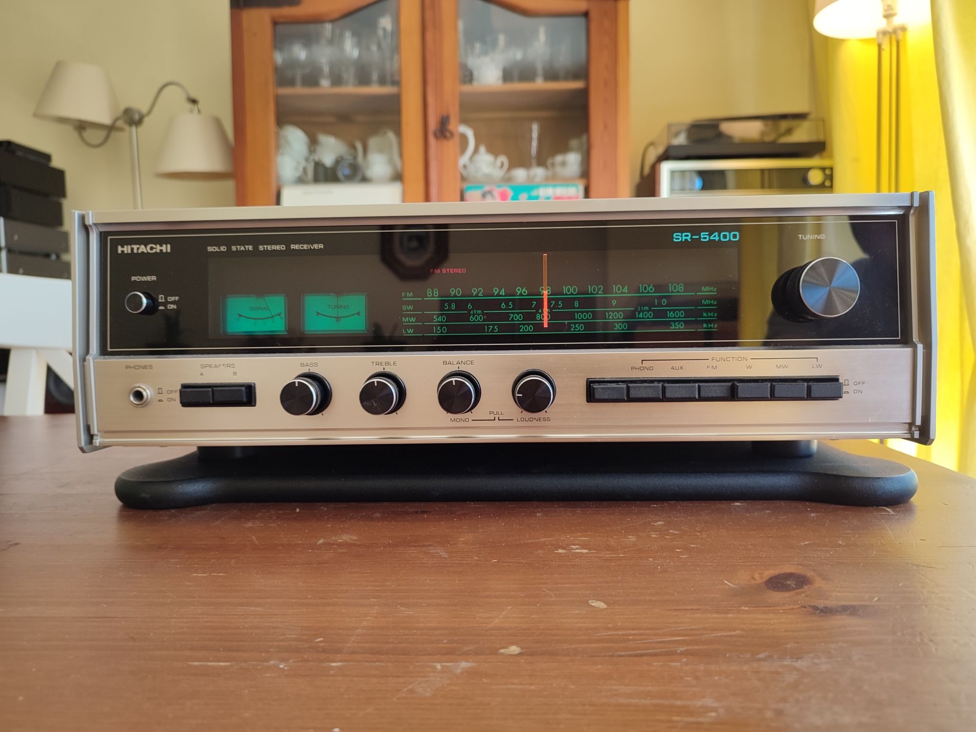 Receiver Vintage Hitachi SR-5400 Muito estimado!