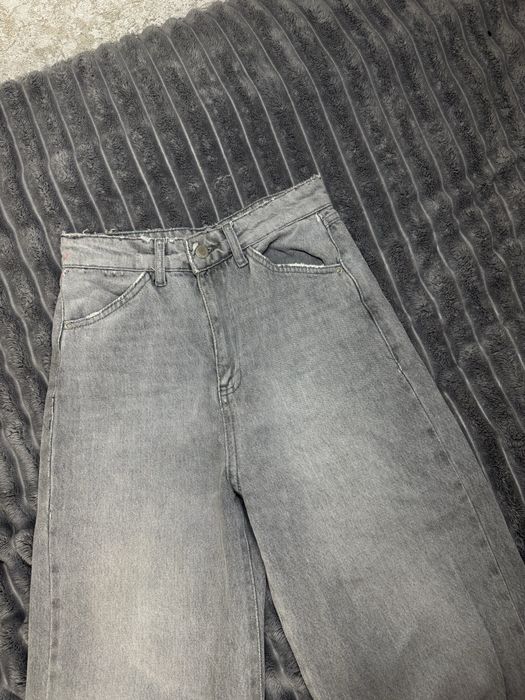 Джинси жіночі. Джинси