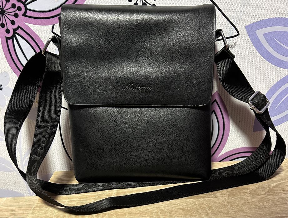 Продаю барсетку нову