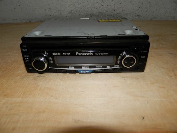 Radio CD MP3 AUX Panasonic CQ-C1323NW