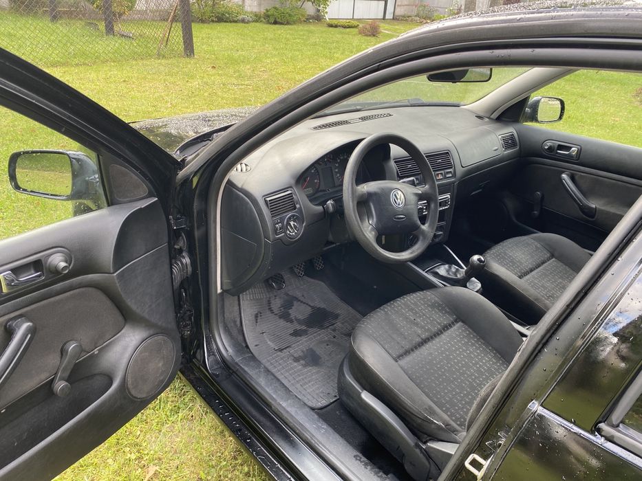 Продам фольксиваген гольф 4