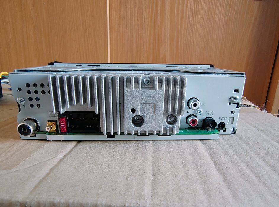 Radio Pioneer MVH-330DAB Bluetooth DAB USB Mic