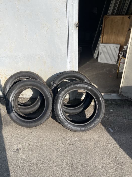Michelin alpine R17 зимова