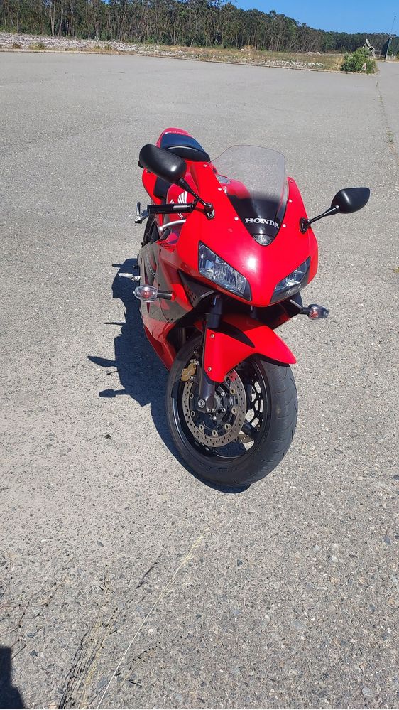 Honda cbr600rr impecavel
