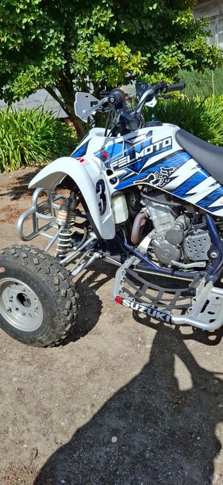 Moto 4 Ltz 400 pouco uso