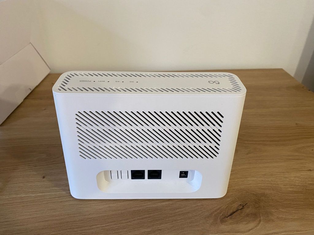 Router TLC LINKHUB hh512l 5G