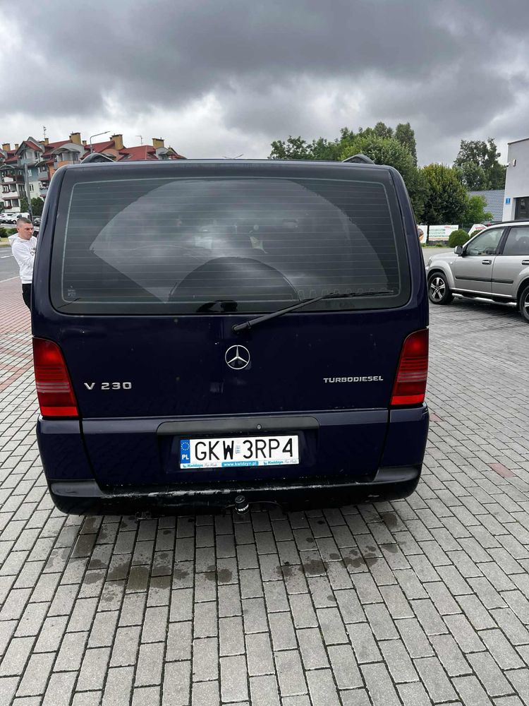 Mercedes V 230 trubodisel 1998 7 osobowy