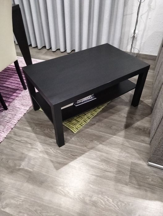 Mesa de centro, 90 x 45 x 50, usada