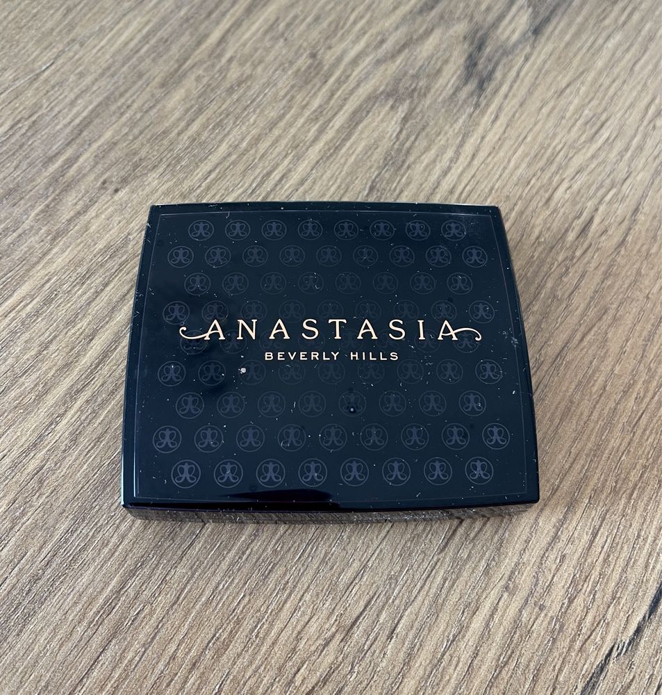 Anastasia Beverly Hills bronzer Tawny oryginał