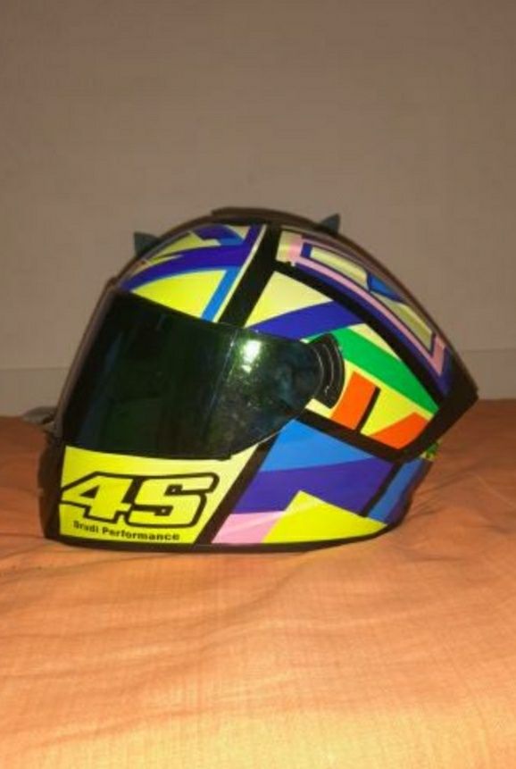 Capacete de mota