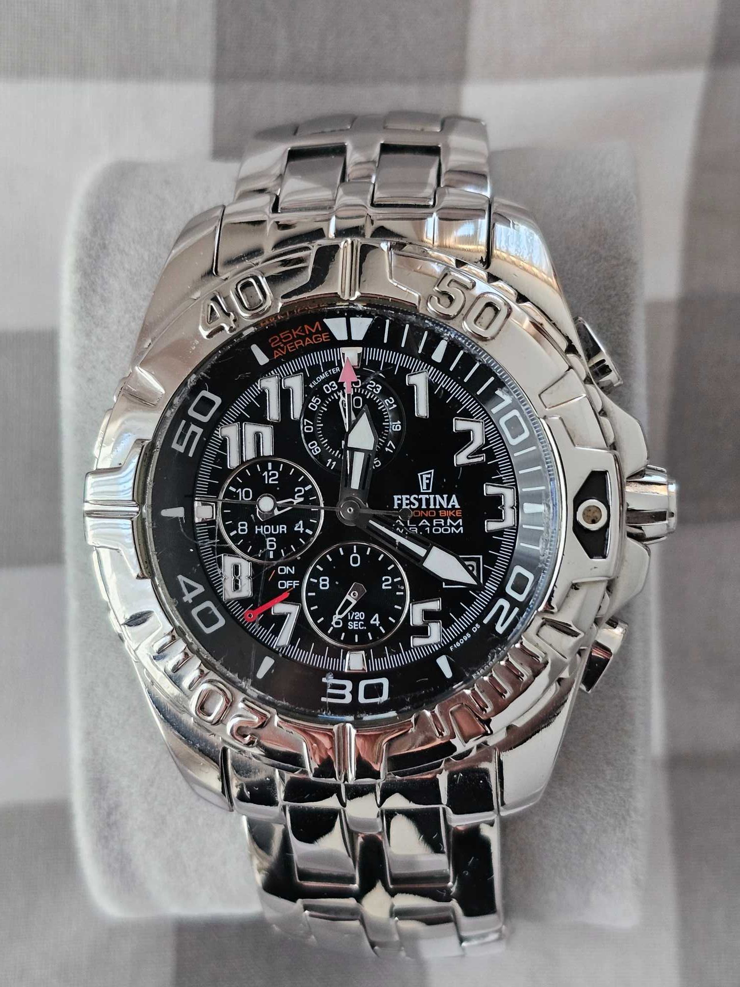 Relogio Festina  Swiss Made Cronometro VALOR NA LOJA 400 EUROS..