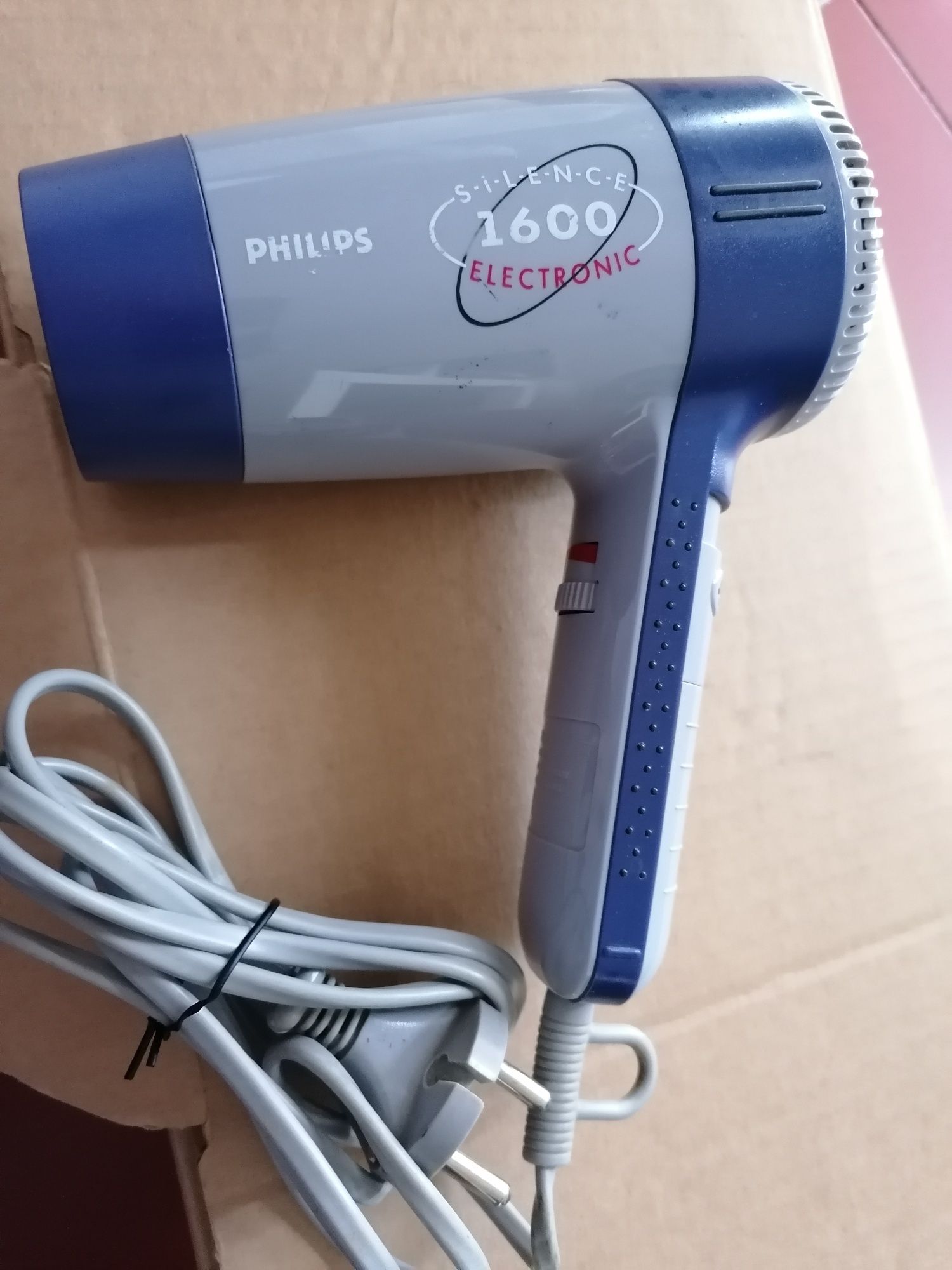 Secador de cabelo Philips