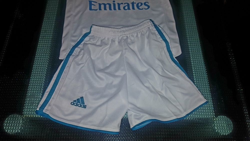 Equipamento Oficial Real Madrid Criança