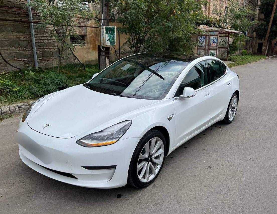 Tesla Model 3 Long Range 2019 75 кВт тесла модел 3 повний привід