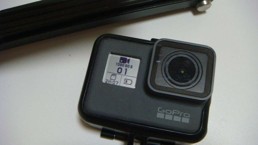 Екшн камера GoPro Hero 5  Монопод-штатив GoPro
