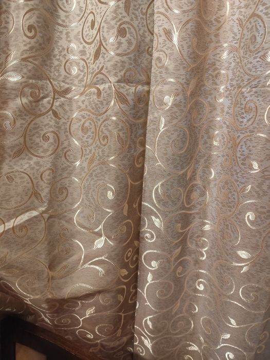 Продам штори 2шт